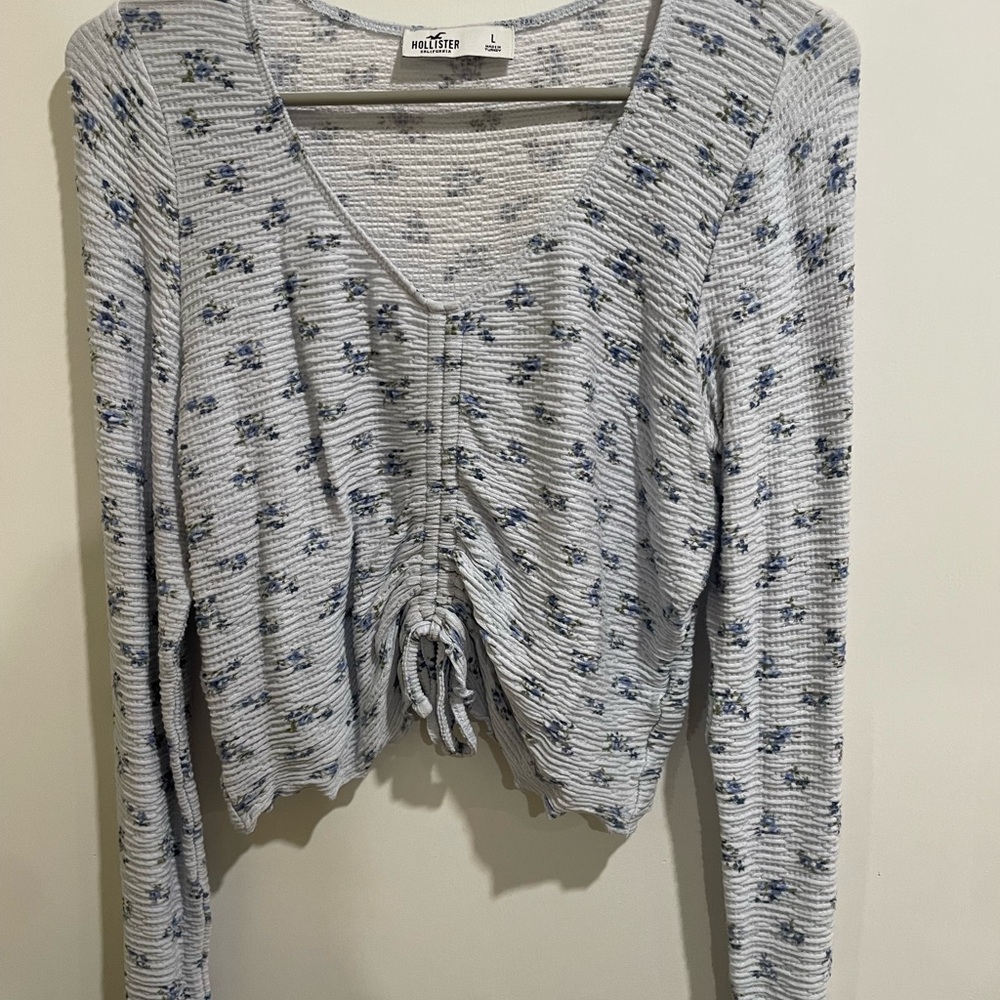 Blue floral long sleeve